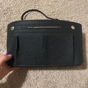 Bag organizer